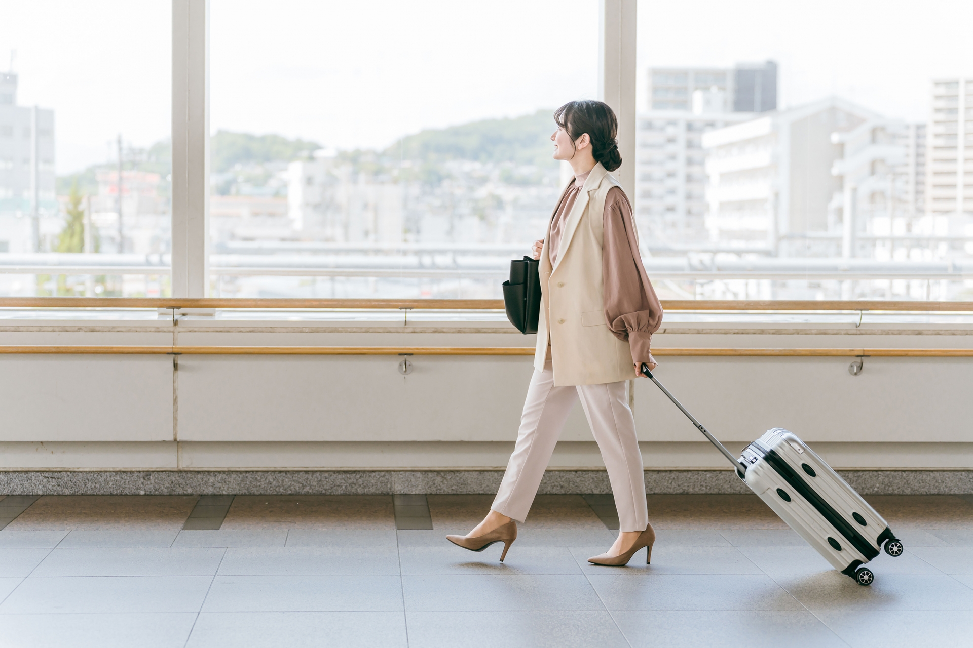 旅する仕事28選｜旅好きに向いている働き方を徹底解説