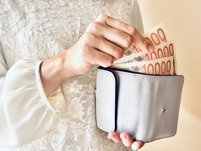 3. ゴールデンウィークに向けて稼げる！4月にリゾートバイトをスタートすれば、5月の大型連休（ゴールデンウィーク）に向けて準備万端！この時期は観光地が繁忙期に突入するので、短期間でもしっかり稼ぐことができます。さらに、ゴールデンウィーク後は比較的落ち着いた環境でお仕事ができる場合もあるので、体力的にも働きやすい！